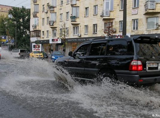 На затоплений Київ налетить нова стихія: чого очікувати