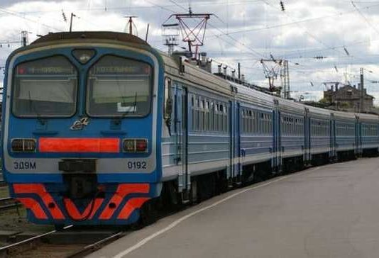 Половина пасажирів електричок в Україні не платять за проїзд