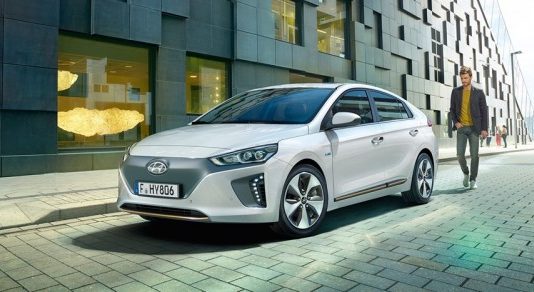 Верховна Рада України планує купити шість електрокарів за 5,4 млн грн.