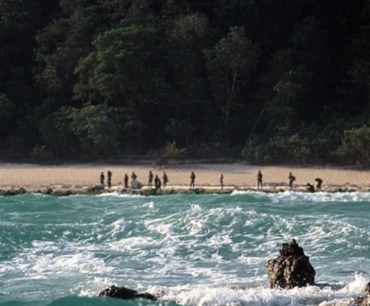 На Індійському острові дикуни жорстоко розправилися з американським туристом: подробиці