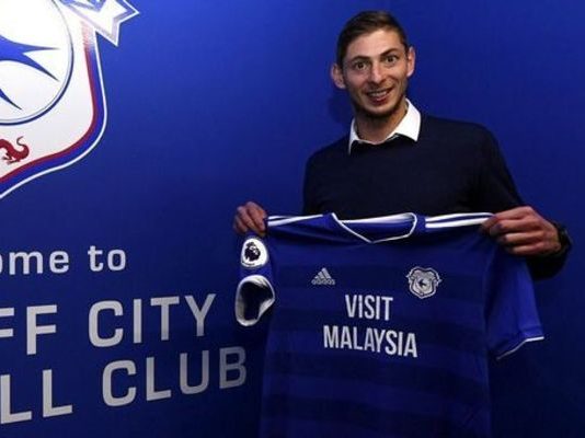 Літак з футболістом Англійської прем’єр-ліги на борту безслідно зник