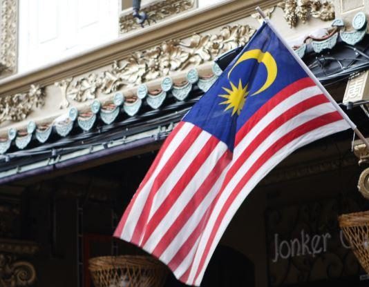 У Малайзії хлопця засудили до 10 років в’язниці за образу ісламу в Facebook