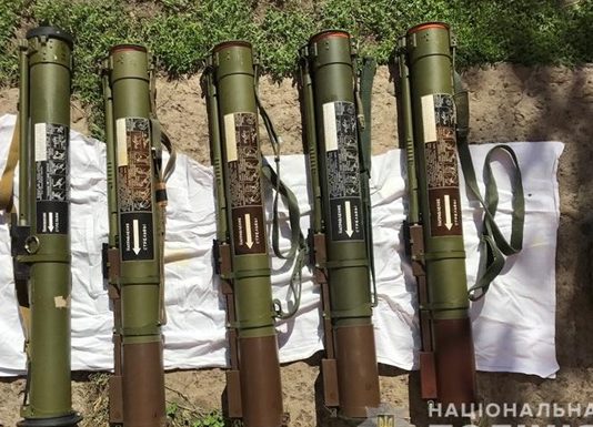 Поліція знайшла арсенал зброї, розслідуючи вибух в Приватбанку