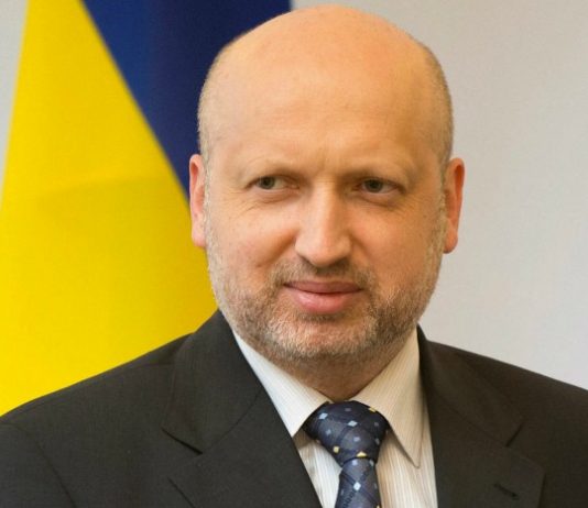 Турчинов подав у відставку: подробиці
