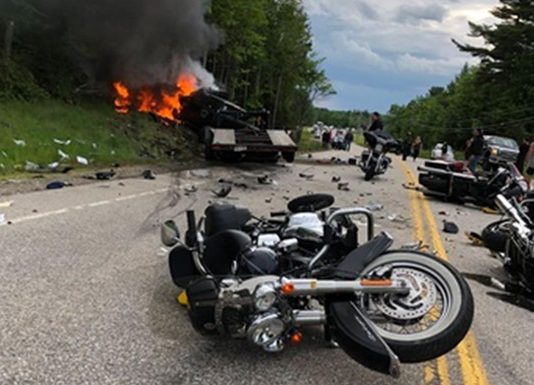 У США зіткнулися пікап і колона байкерів: сім загиблих