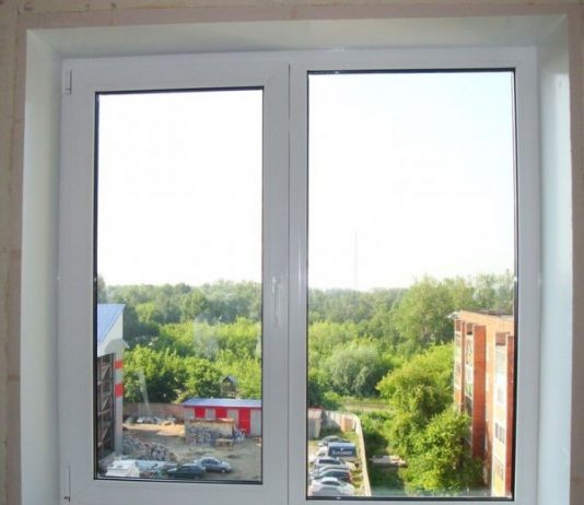 Скільки коштує пластикове вікно?