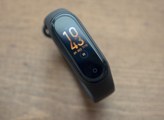 Xiaomi Mi Band 5 отримає функцію вимірювання рівня кисню в крові