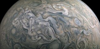 NASA поділилося вражаючими знімками Юпітера