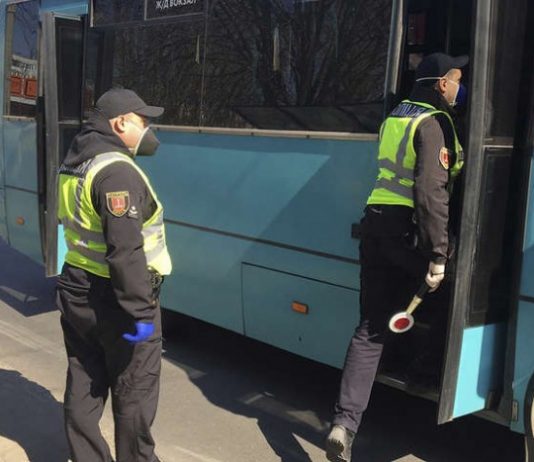 Аваков заявив про перевірки транспорту через COVID-19