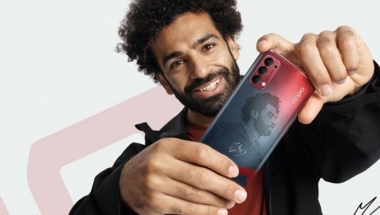 Oppo випустила спеціальну версію смартфона Reno4 Mo Salah Edition
