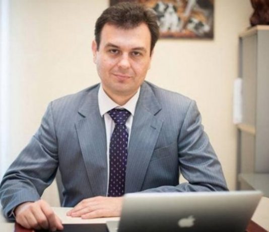 У “Слузі народу” розповіли, чи забороняв Зеленський відпочивати їм закордоном