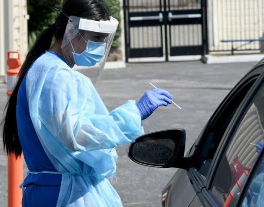 У Польщі заражень коронавірусом в 2,5 рази більше, ніж в Україні