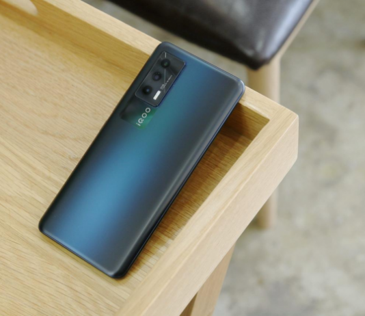 iQOO 7 і iQOO 7 Legend виходять на глобальний ринок