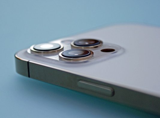 iPhone 13 Pro отримає надширококутну камеру з автофокусом