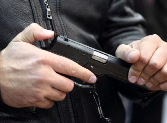 Рада планує розширити перелік осіб, кому дозволено травматичну зброю