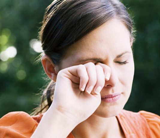 Лікар назвав нешкідливий симптом, який часто вказує на ранній рак