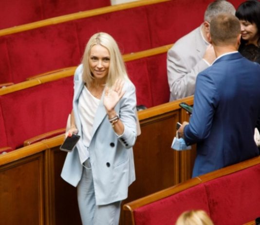 “Слузі народу” Саладусі подарували будинок за 3 млн гривень, а вона забула його задекларувати