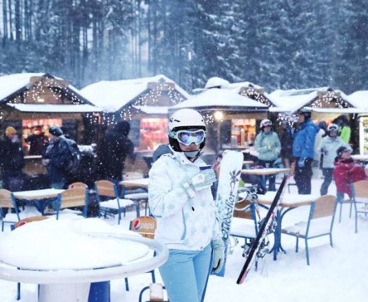 Пиріжок за 50 гривень, кава — за 120: українці діляться враженнями від цін у Буковелі