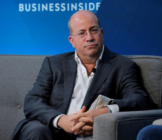 Голова телекомпанії CNN змушений звільнитися через службовий роман із підлеглою