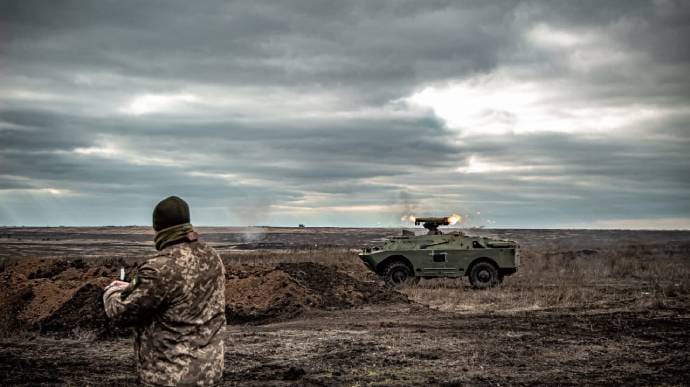 військові навчання
