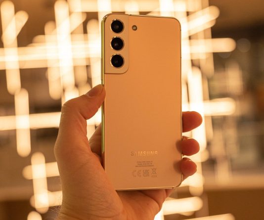 Samsung Galaxy S23 збереже старий телеоб’єктив на 10 Мп