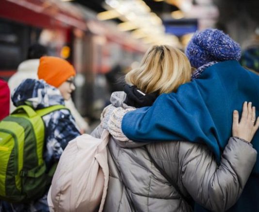 Тисячі українських біженців у Польщі втратили пільги. У чому справа